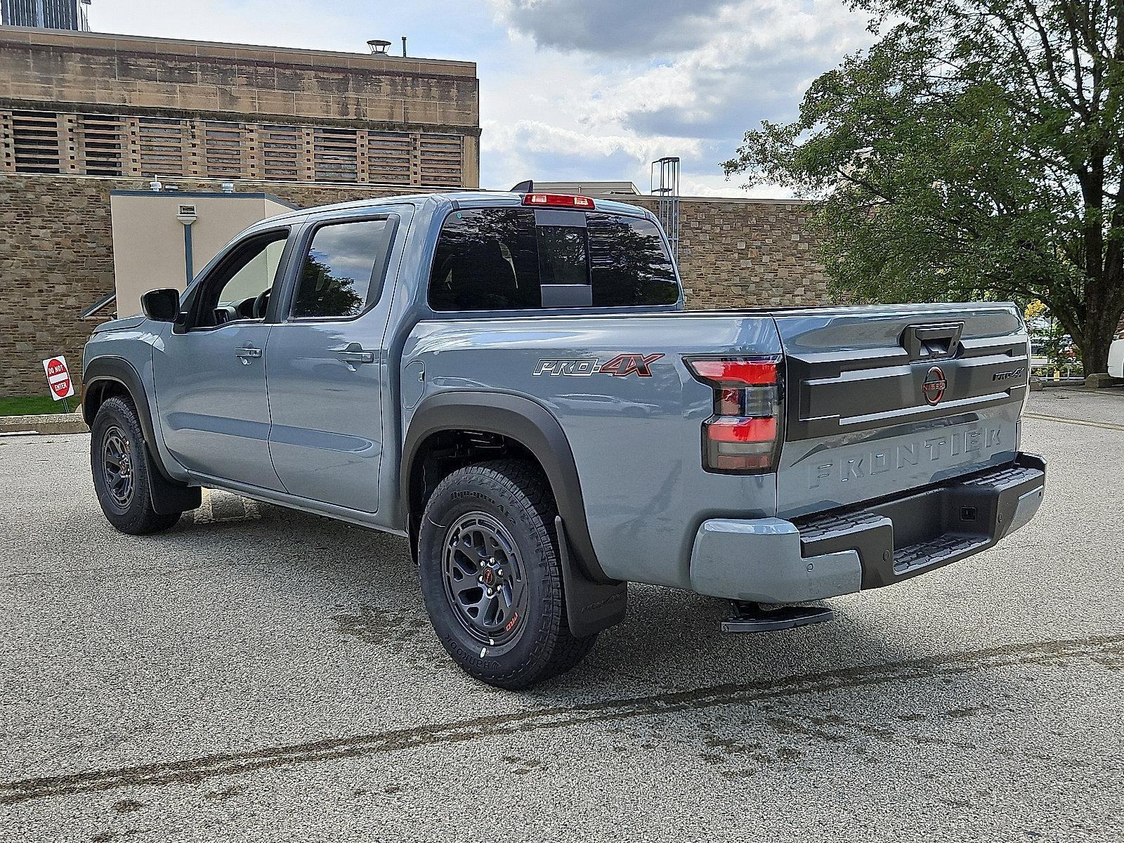 2025 Nissan Frontier Vehicle Photo in Jenkintown, PA 19046