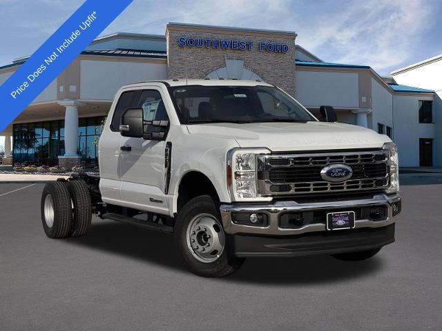 2026 Ford Super Duty F-350 DRW Vehicle Photo in Weatherford, TX 76087
