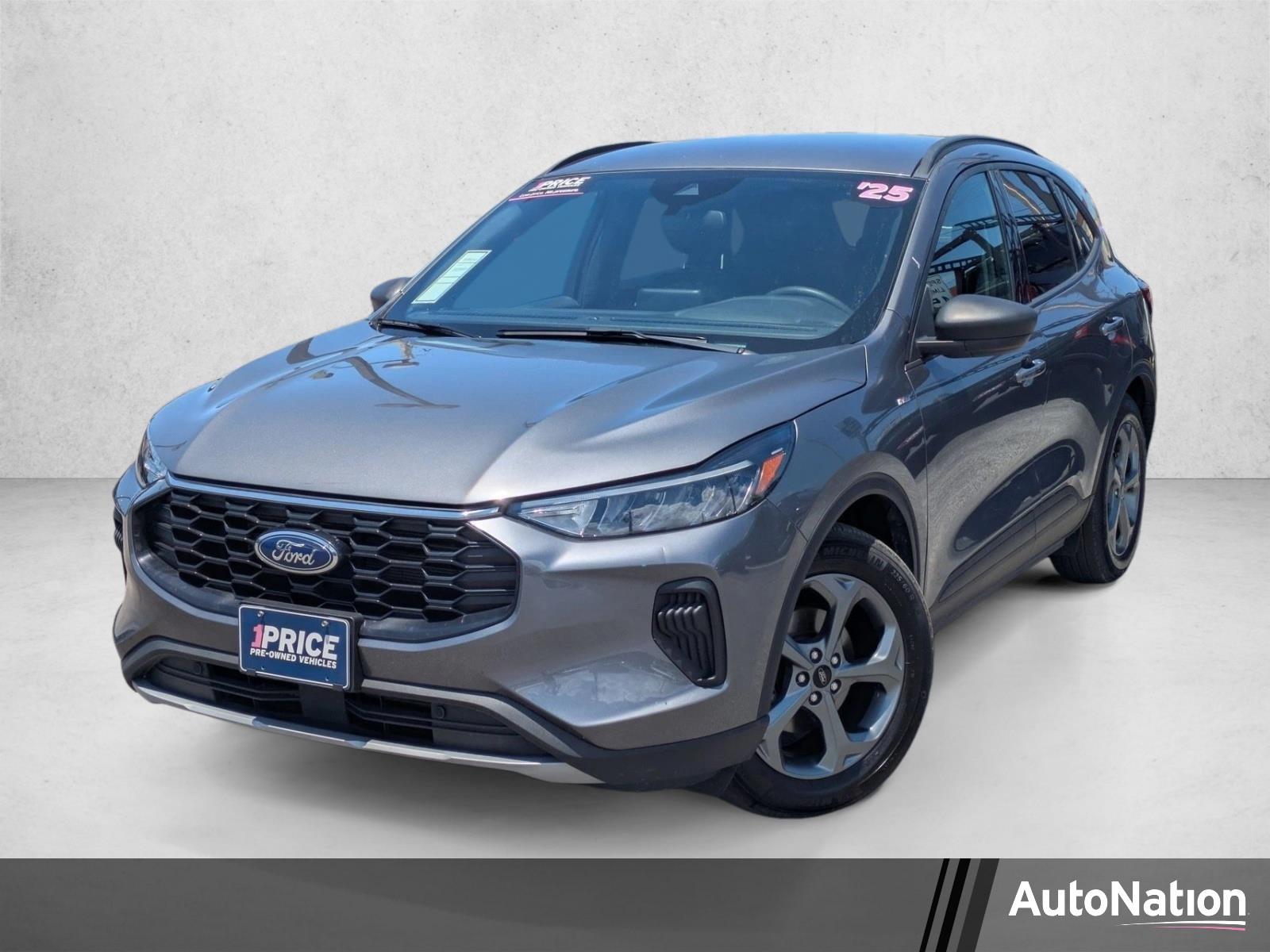 2025 Ford Escape Vehicle Photo in Bradenton, FL 34207