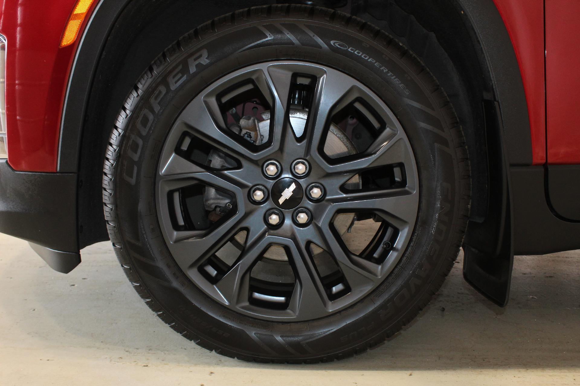 2023 Chevrolet Traverse Vehicle Photo in NORTHAMPTON, MA 01060-1120