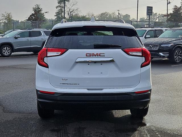 2022 GMC Terrain Vehicle Photo in TREVOSE, PA 19053-4984