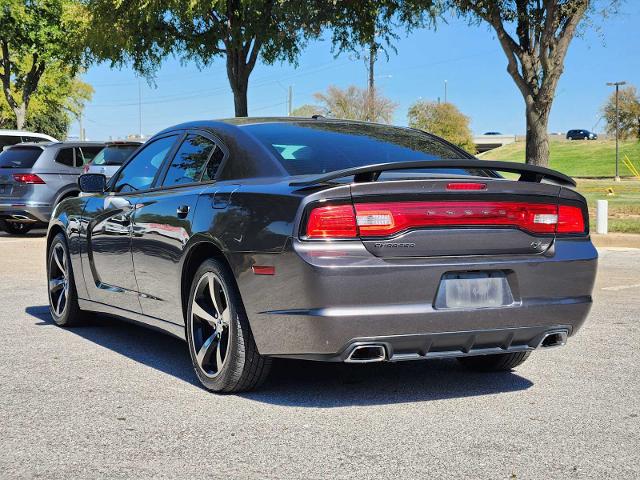 2014 Dodge Charger Vehicle Photo in DENTON, TX 76210-9321