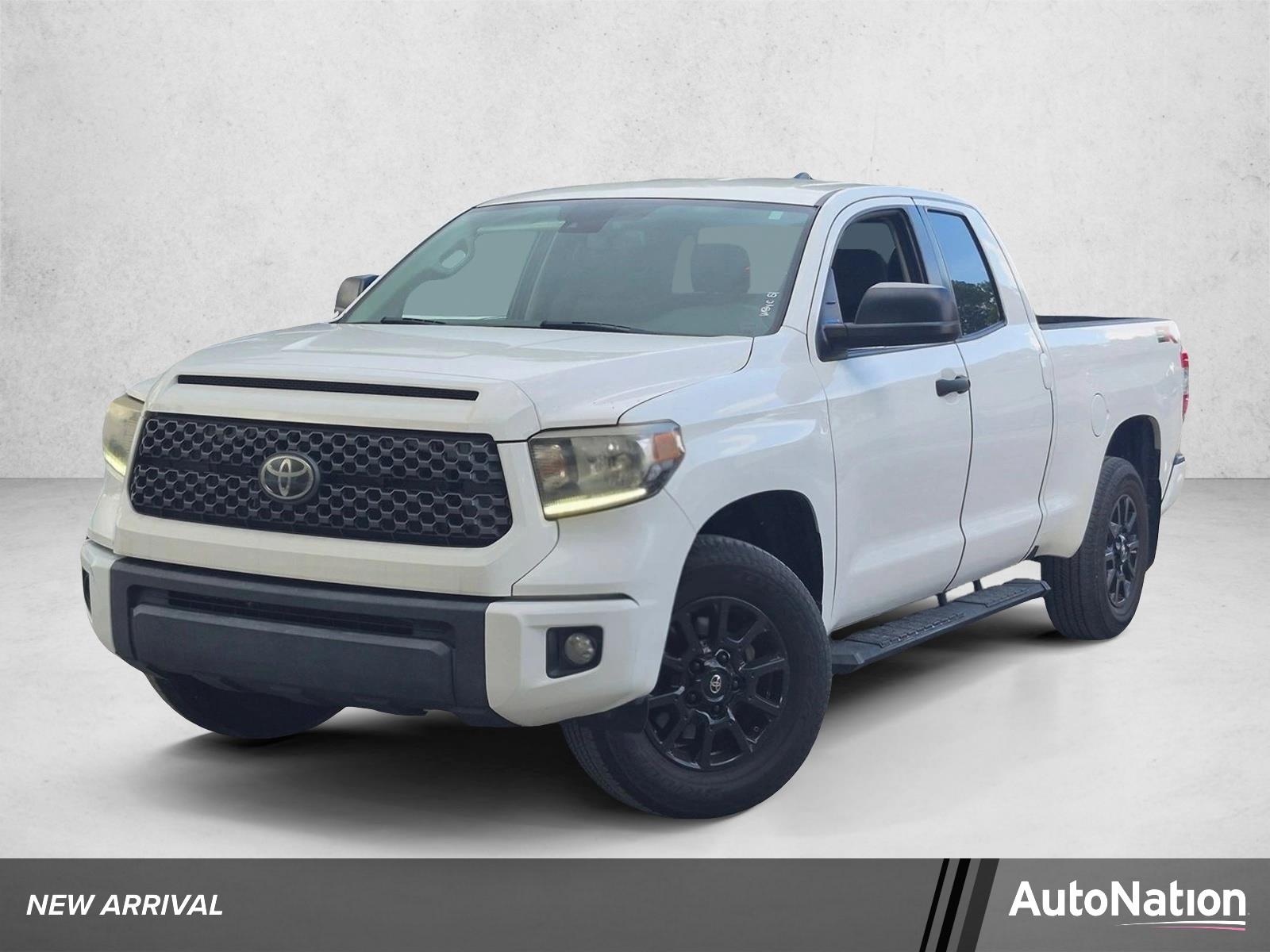 2020 Toyota Tundra 2WD Vehicle Photo in GREENACRES, FL 33463-3207
