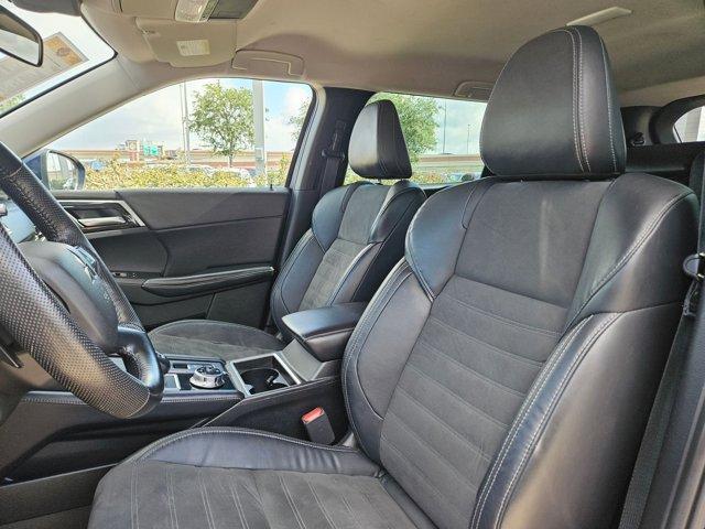 2023 Mitsubishi Outlander Vehicle Photo in San Antonio, TX 78209