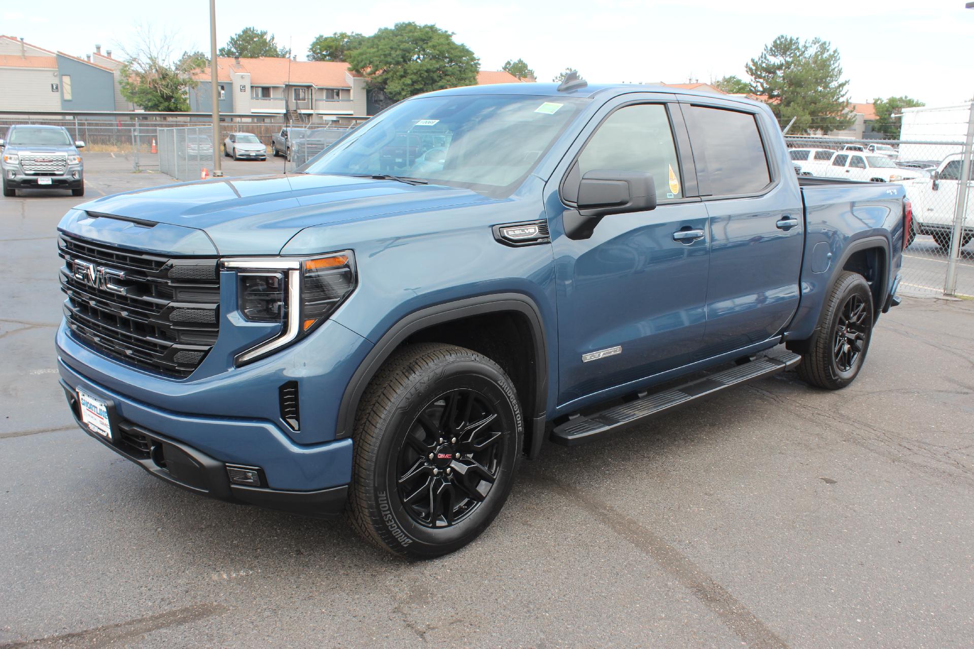 2026 GMC Sierra 1500 Vehicle Photo in AURORA, CO 80012-4011