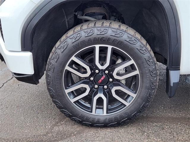 2022 GMC Sierra 1500 Vehicle Photo in AURORA, CO 80012-4011