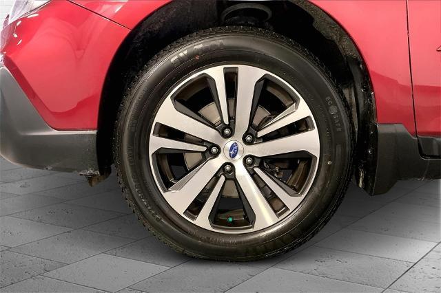 2019 Subaru Outback Vehicle Photo in Lees Summit, MO 64086