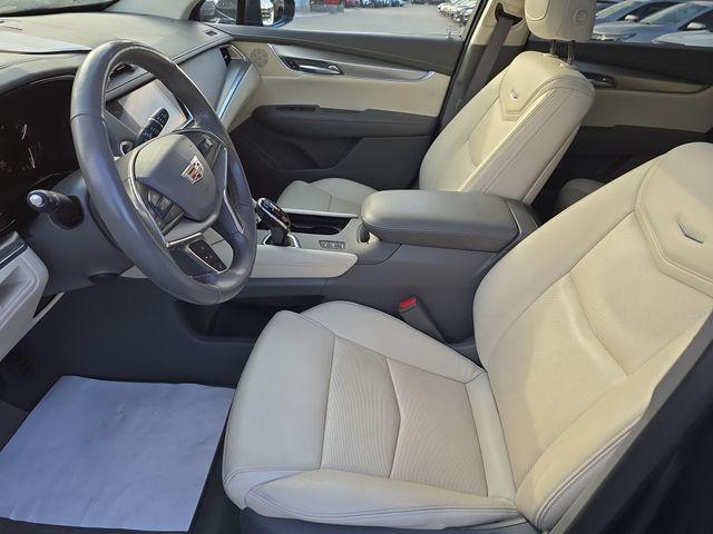 2019 Cadillac XT5 Vehicle Photo in Pleasant Hills, PA 15236