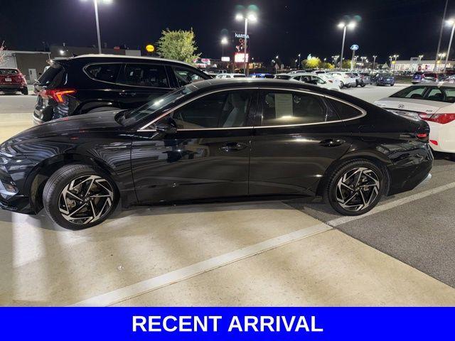 2024 Hyundai SONATA Vehicle Photo in Merrillville, IN 46410