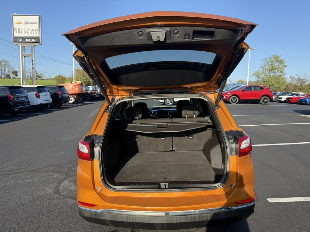 2019 Chevrolet Equinox photo 12 of 36