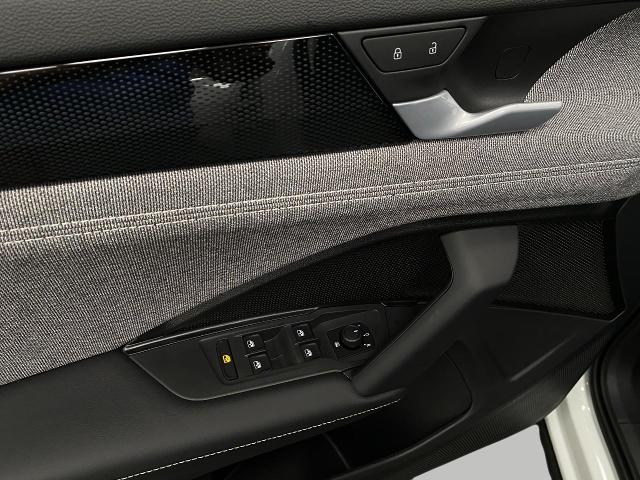 2025 Volkswagen Tiguan Vehicle Photo in Appleton, WI 54913