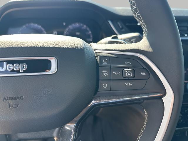 2023 Jeep Grand Cherokee L Vehicle Photo in MANITOWOC, WI 54220-5838