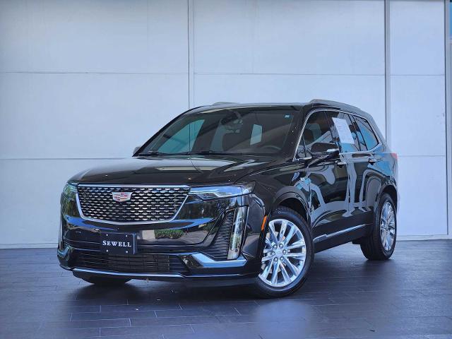 2025 Cadillac XT6 Vehicle Photo in HOUSTON, TX 77079