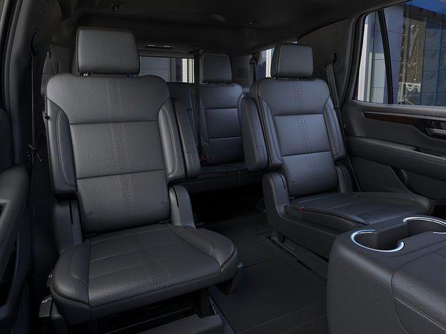 2025 Chevrolet Tahoe Vehicle Photo in DANBURY, CT 06810-5034