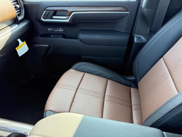 2026 Chevrolet Silverado 1500 Vehicle Photo in COLUMBIA, MO 65203-3903