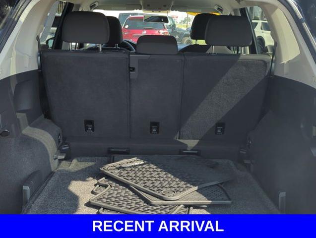 2020 Volkswagen Tiguan Vehicle Photo in Merrillville, IN 46410