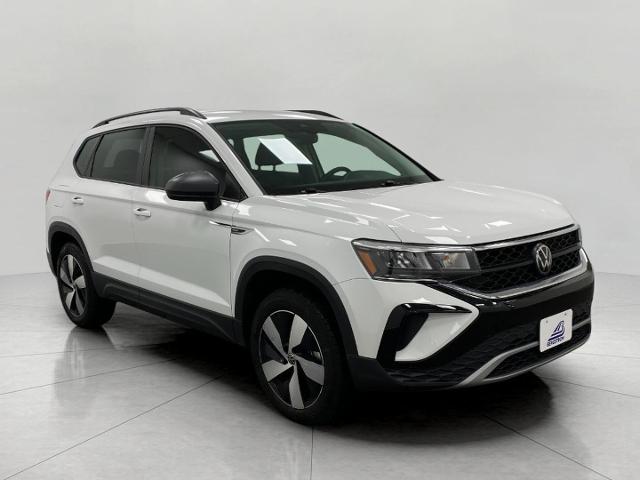 2024 Volkswagen Taos Vehicle Photo in Neenah, WI 54956