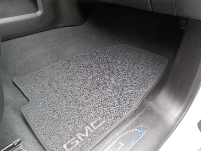 2021 GMC Sierra 2500 HD Vehicle Photo in LOWELL, MA 01852-4336