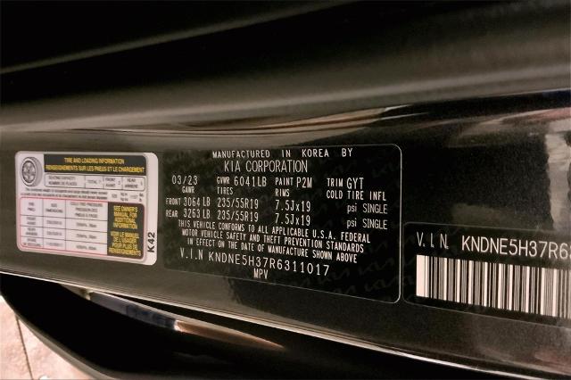 2024 Kia Carnival Vehicle Photo in Lees Summit, MO 64086