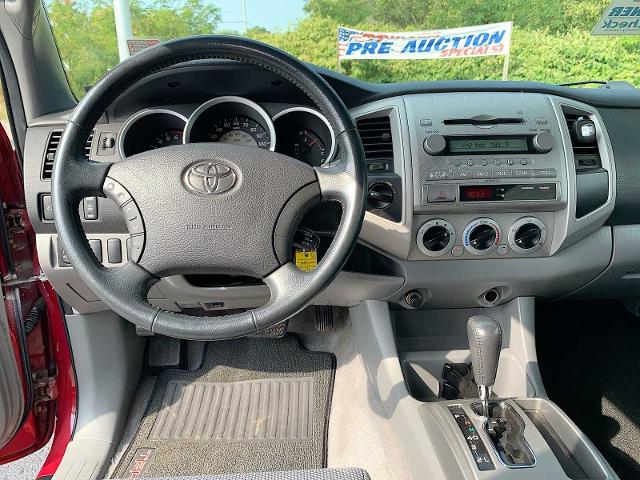2008 Toyota Tacoma Vehicle Photo in MOON TOWNSHIP, PA 15108-2571