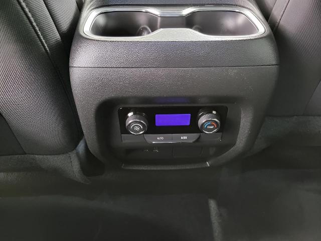 2025 Chevrolet Traverse Vehicle Photo in MANITOWOC, WI 54220-5838