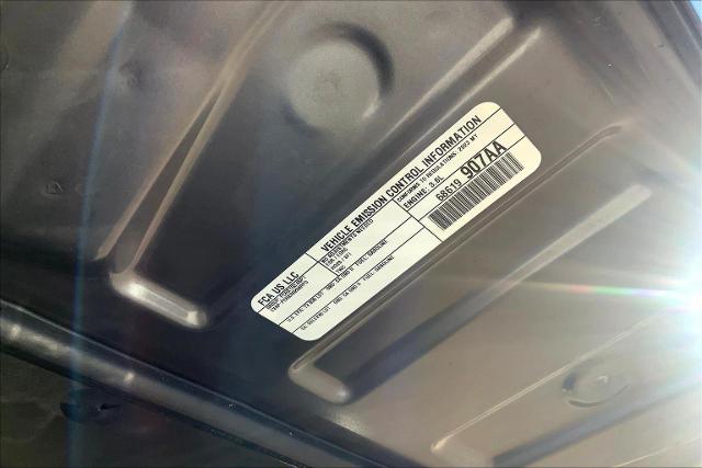 2023 Jeep Grand Cherokee L Vehicle Photo in TOPEKA, KS 66609-0000