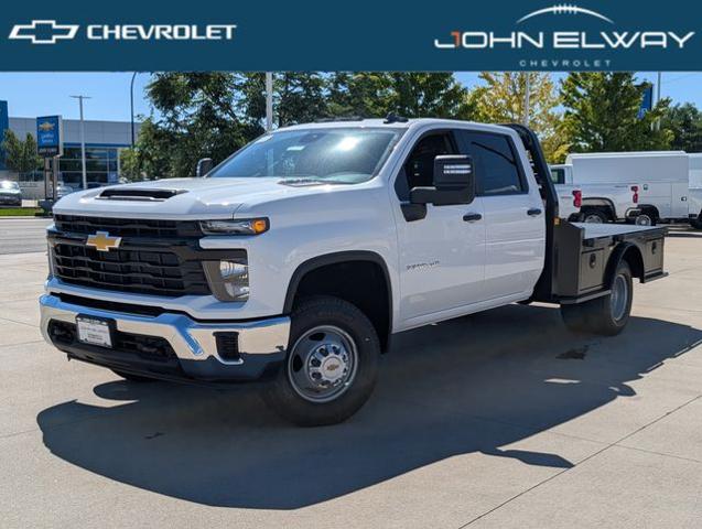 2026 Chevrolet Silverado 3500 HD CC Vehicle Photo in ENGLEWOOD, CO 80113-6708