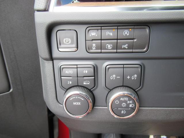 2025 Chevrolet Tahoe Vehicle Photo in LEESBURG, FL 34788-4022