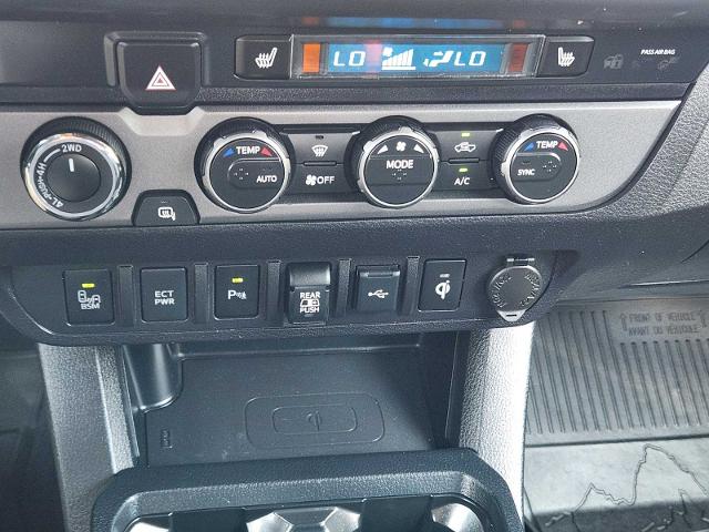 2020 Toyota Tacoma 4WD Vehicle Photo in DENTON, TX 76210-9321