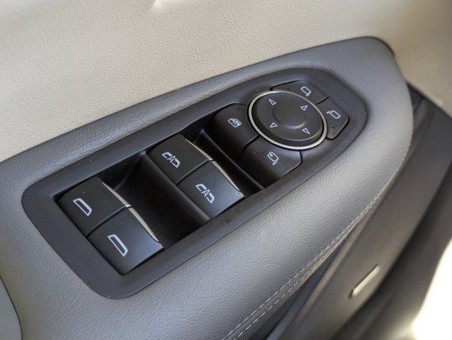 2022 Cadillac XT5 Vehicle Photo in BRUNSWICK, GA 31525-1881