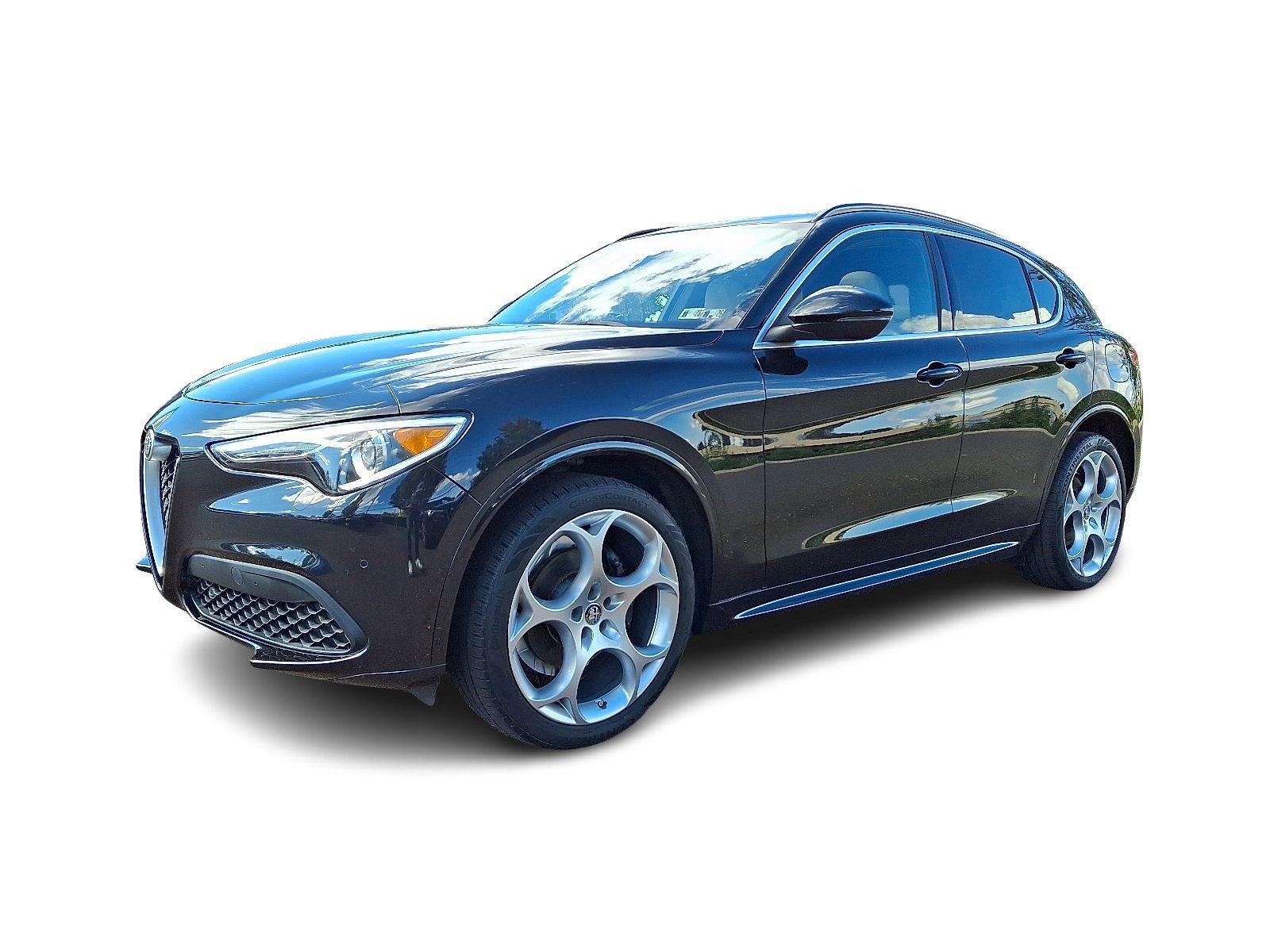 2023 Alfa Romeo Stelvio Vehicle Photo in Willow Grove, PA 19090