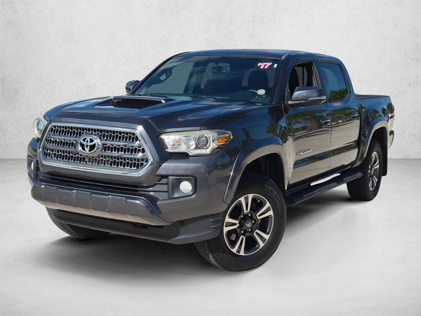2017 Toyota Tacoma Vehicle Photo in Davie, FL 33331