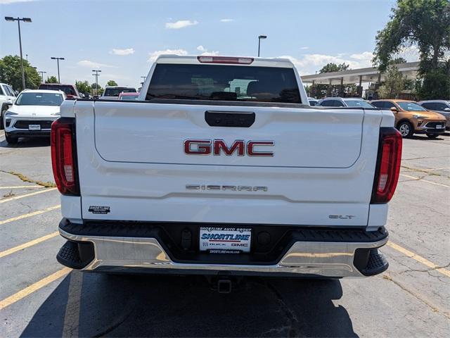 2024 GMC Sierra 1500 Vehicle Photo in AURORA, CO 80012-4011
