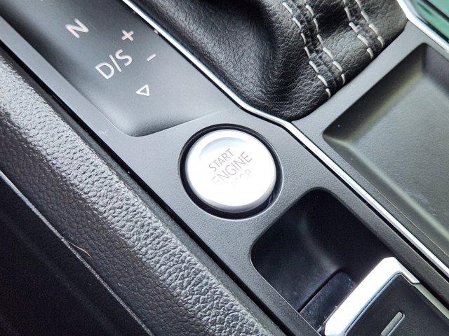 2022 Volkswagen Atlas Cross Sport Vehicle Photo in Decatur, TX 76234