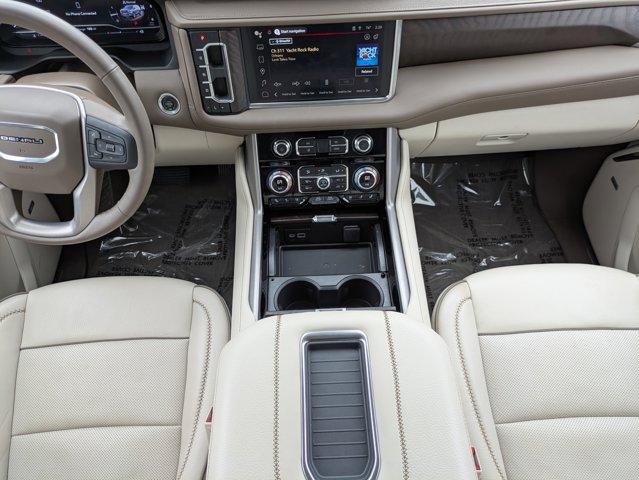 2024 GMC Yukon Vehicle Photo in BRUNSWICK, GA 31525-1881