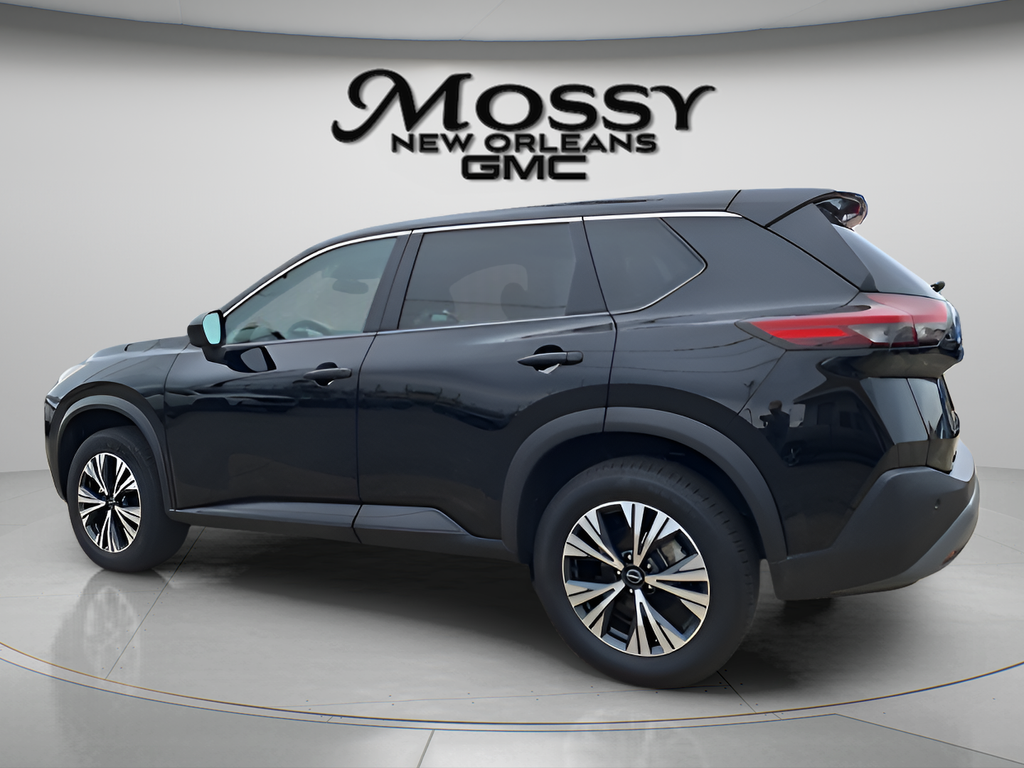 2023 Nissan Rogue SV - 6