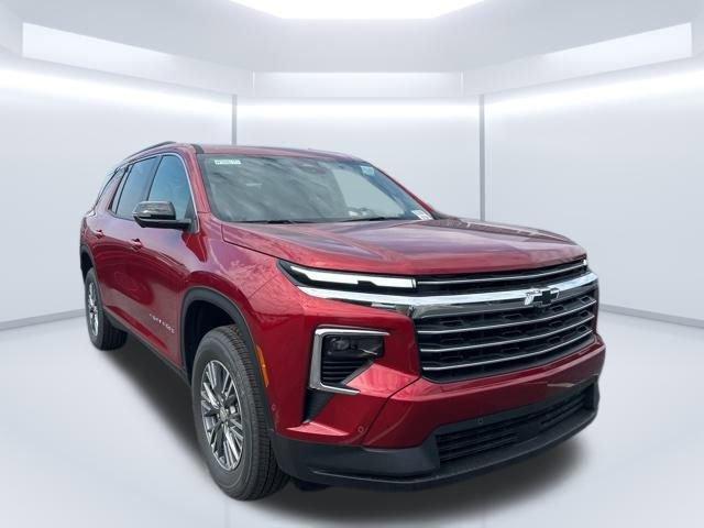 2025 Chevrolet Traverse Vehicle Photo in SAINT CLAIRSVILLE, OH 43950-8512