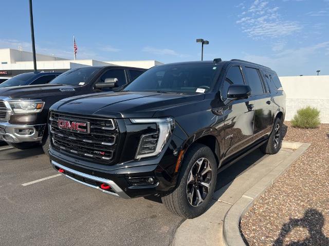 2025 GMC Yukon XL Vehicle Photo in GILBERT, AZ 85297-0402