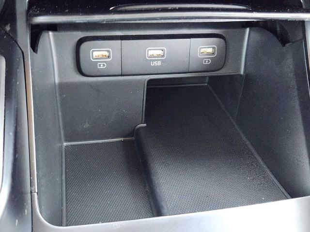 2022 Kia Sorento Vehicle Photo in DENTON, TX 76210-9321