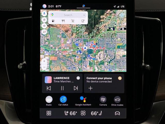 2025 Volvo XC90 Vehicle Photo in Appleton, WI 54913