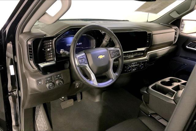 2024 Chevrolet Silverado 1500 Vehicle Photo in KANSAS CITY, MO 64114-4502