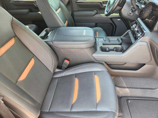 2024 GMC Sierra 2500 HD Vehicle Photo in DENTON, TX 76210-9321