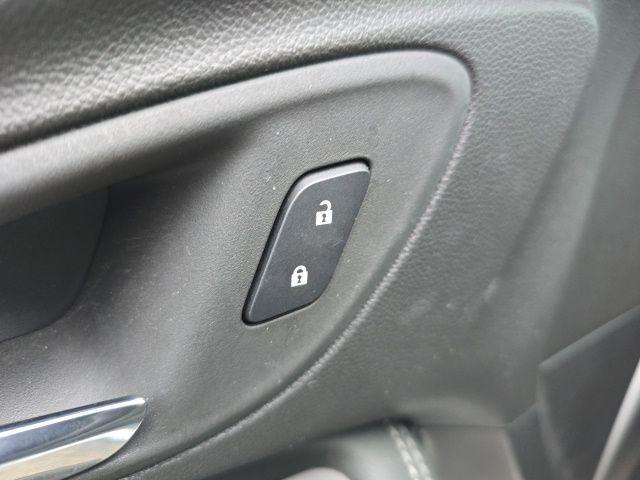 2023 Buick Encore GX Vehicle Photo in Pleasant Hills, PA 15236