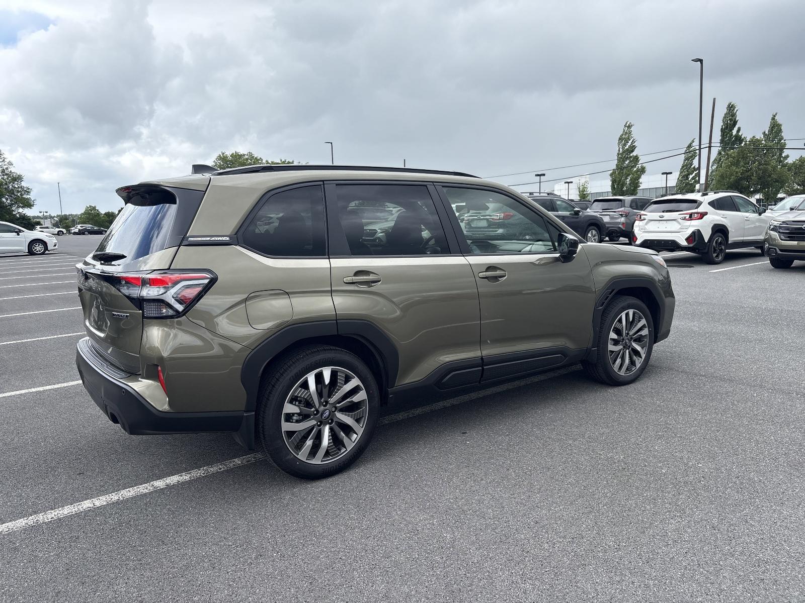 2025 Subaru Forester Vehicle Photo in Mechanicsburg, PA 17050-1707
