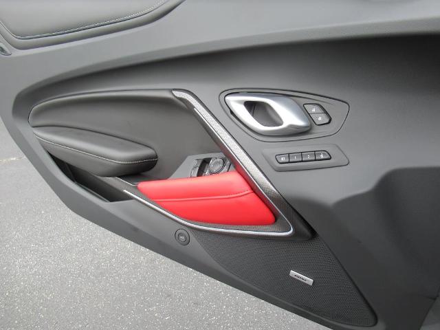 2024 Chevrolet Camaro Vehicle Photo in LEESBURG, FL 34788-4022