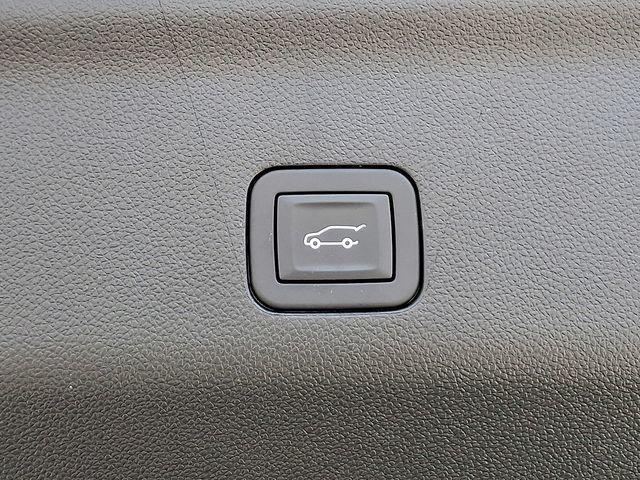 2024 Chevrolet Suburban Vehicle Photo in DANBURY, CT 06810-5034