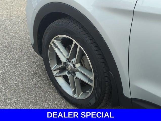 2019 Hyundai SANTA FE XL Vehicle Photo in Merrillville, IN 46410