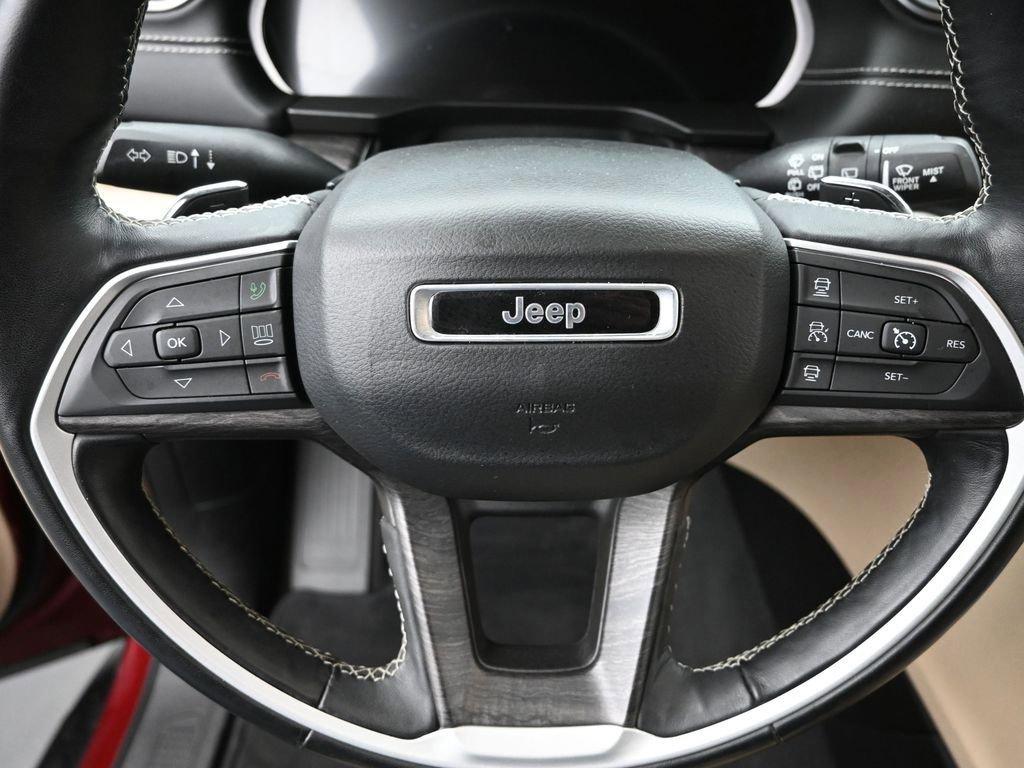 2021 Jeep Grand Cherokee L Vehicle Photo in Cedar Rapids, IA 52402
