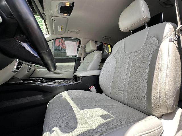 2022 Kia Sorento Plug-In Hybrid Vehicle Photo in Tucson, AZ 85712