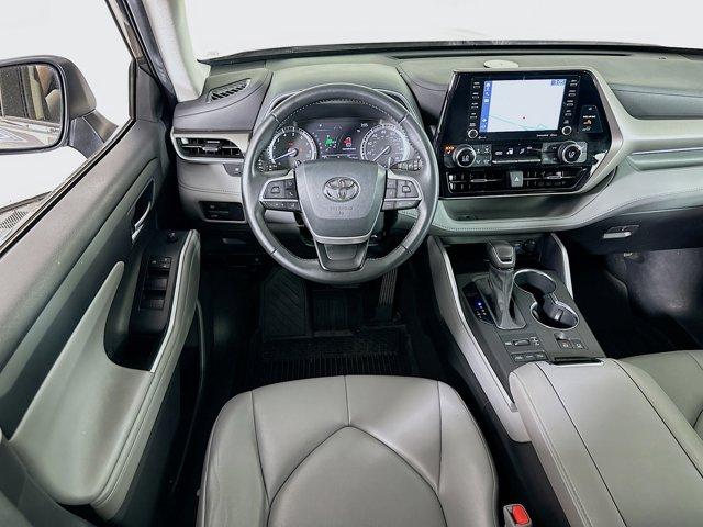 2022 Toyota Highlander Vehicle Photo in Flemington, NJ 08822